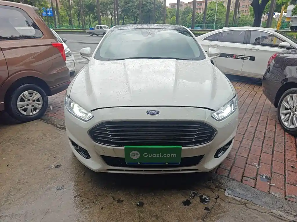 Mondeo 2.0 L GTDi200 Fashion