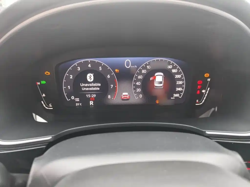 Integra 240 TURBO CVT Luxury