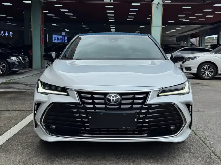 Toyota Avalon 2.0 L Luxury