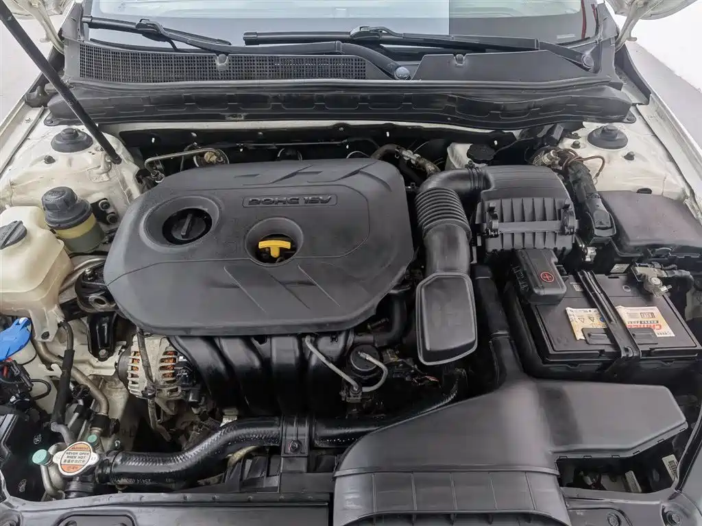 Kia K5 2.0 L Auto DLX