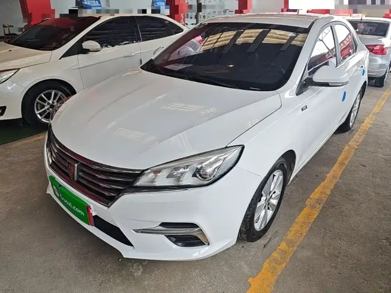 Roewe 360 PLUS 1.5 L Auto Luxury