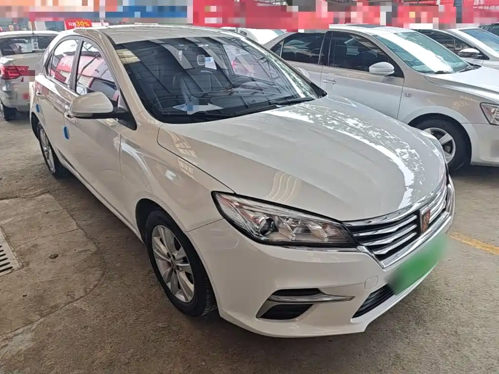 Roewe 360 PLUS 1.5 L Auto Luxury