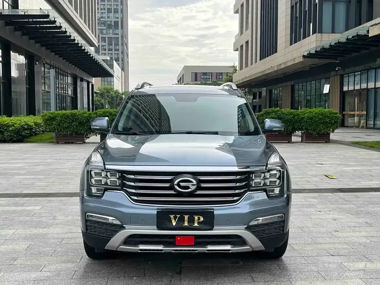 GAC Trumpchi GS8 320 T 2 WD Luxury Connected (7-seat)
