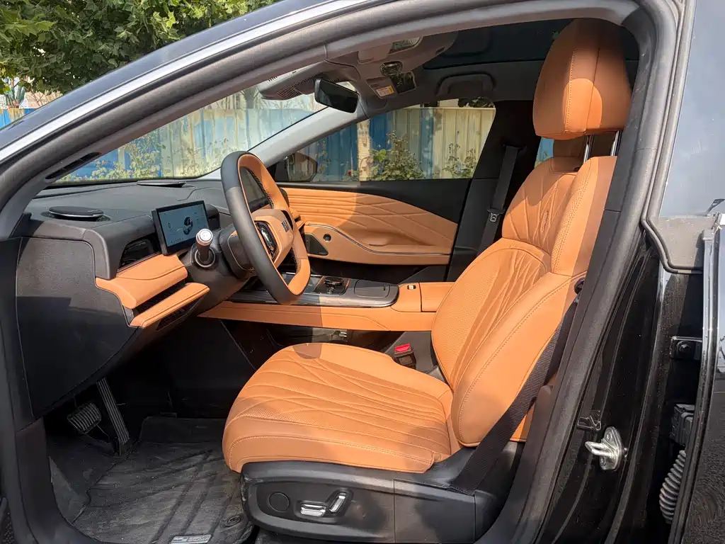 Galaxy Xingyao 8 130 km EM-i Premium