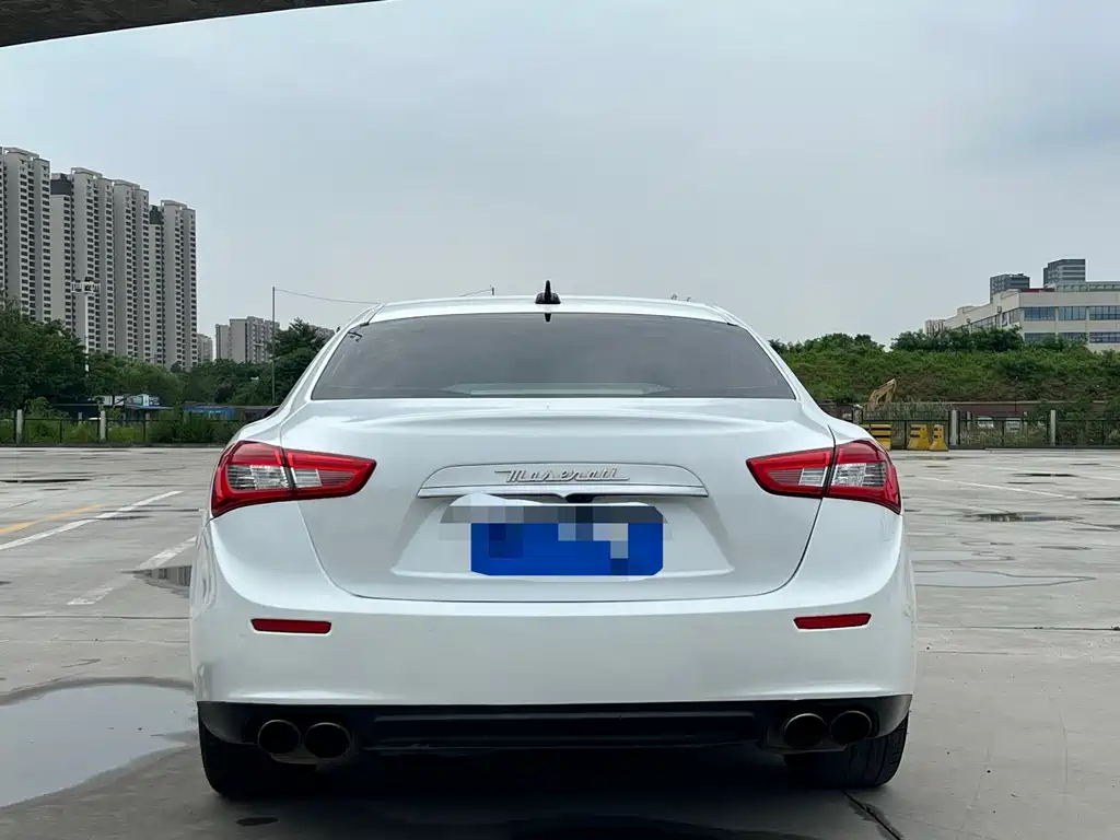 Ghibli 3.0 T Standard