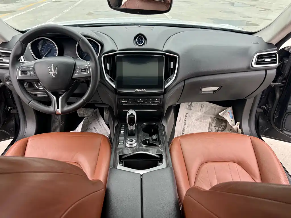 Ghibli 3.0 T Standard
