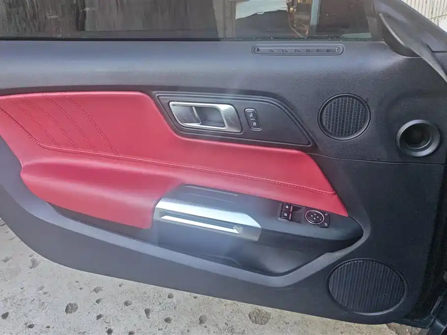 Mustang 2.3 L EcoBoost