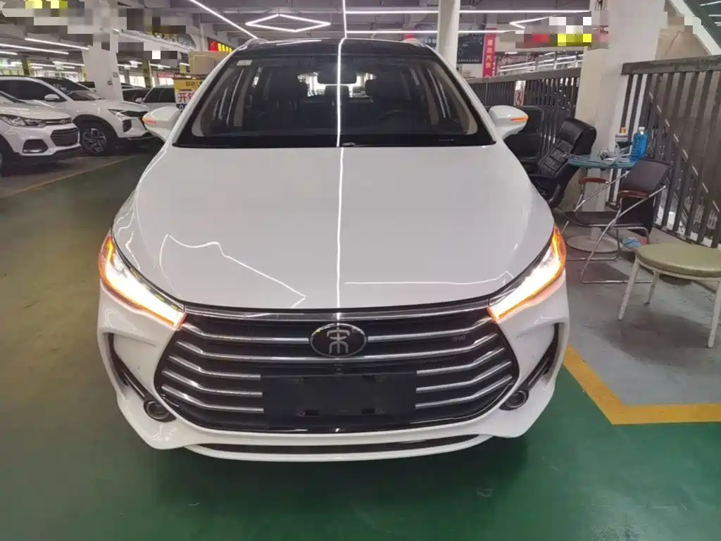 Song MAX 1.5 T Auto Connected Distinguished 7-seat
