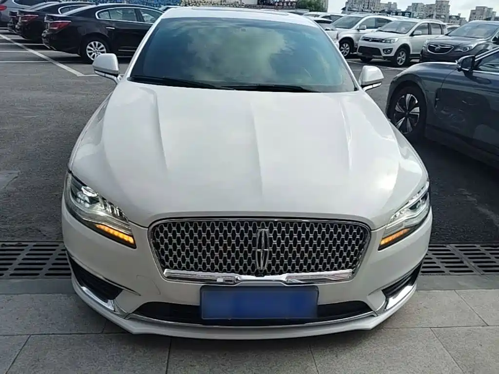 Lincoln MKZ 2.0 T Premium
