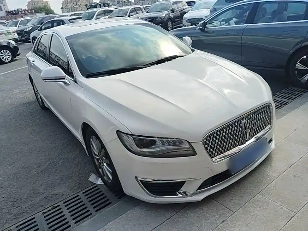 Lincoln MKZ 2.0 T Premium
