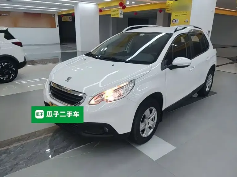 Peugeot 2008 2014 1.6 L Manual Trendy