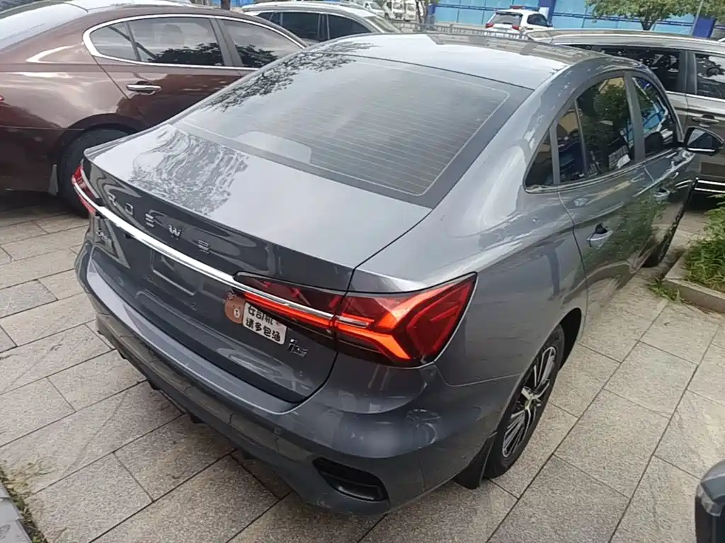 Roewe i5 Facelift 1.5 L CVT Diamond
