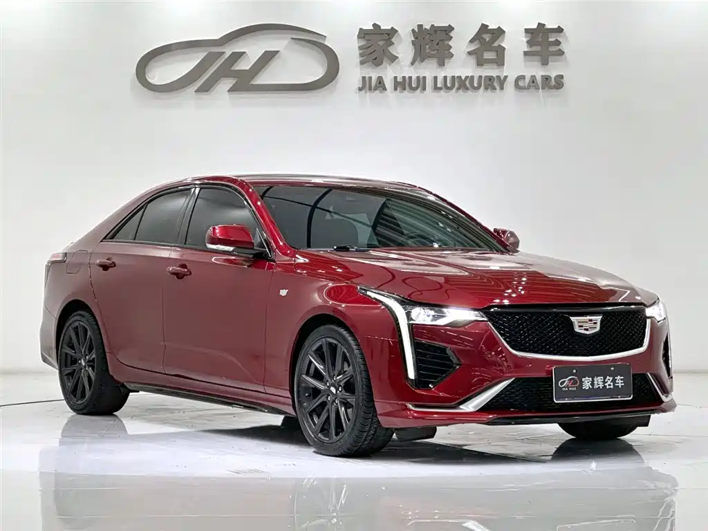 Cadillac CT4 28 T Distinguished