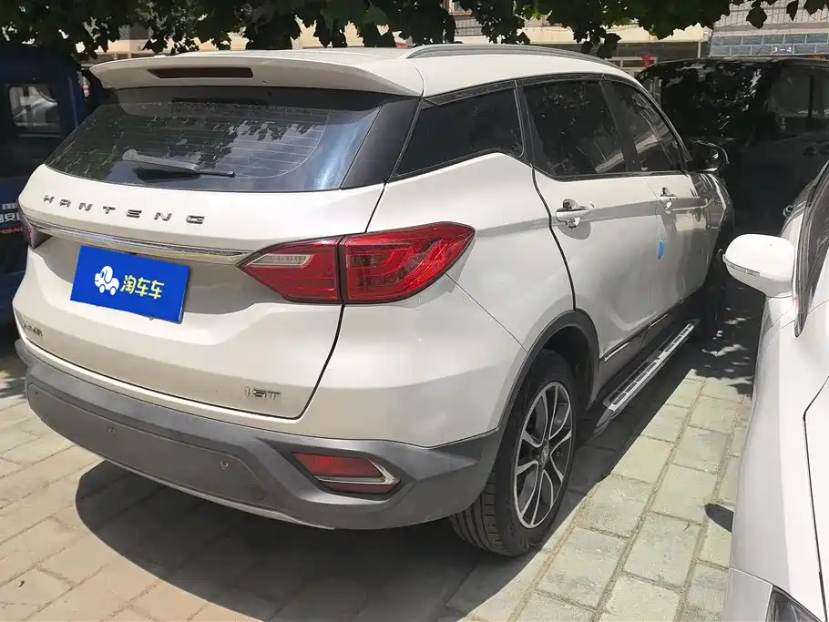 Hanteng X5 1.5 T CVT Luxury
