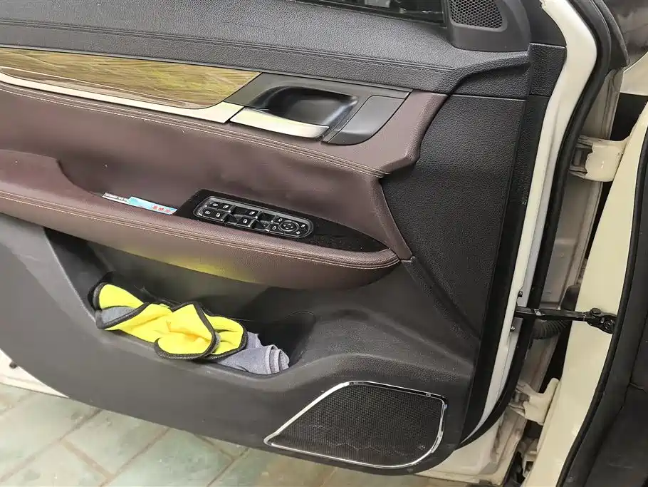 Hanteng X5 1.5 T CVT Luxury
