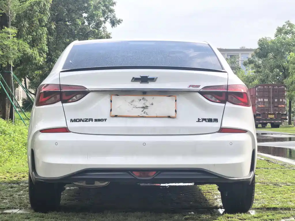 Monza Mild Hybrid RS 330 T Auto Smooth