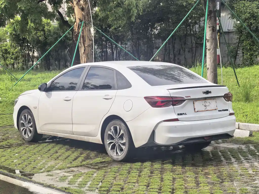 Monza Mild Hybrid RS 330 T Auto Smooth