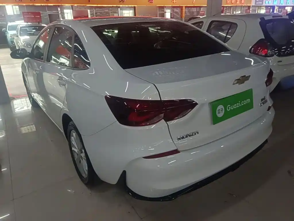 Monza 1.5 L DCT Pleasure