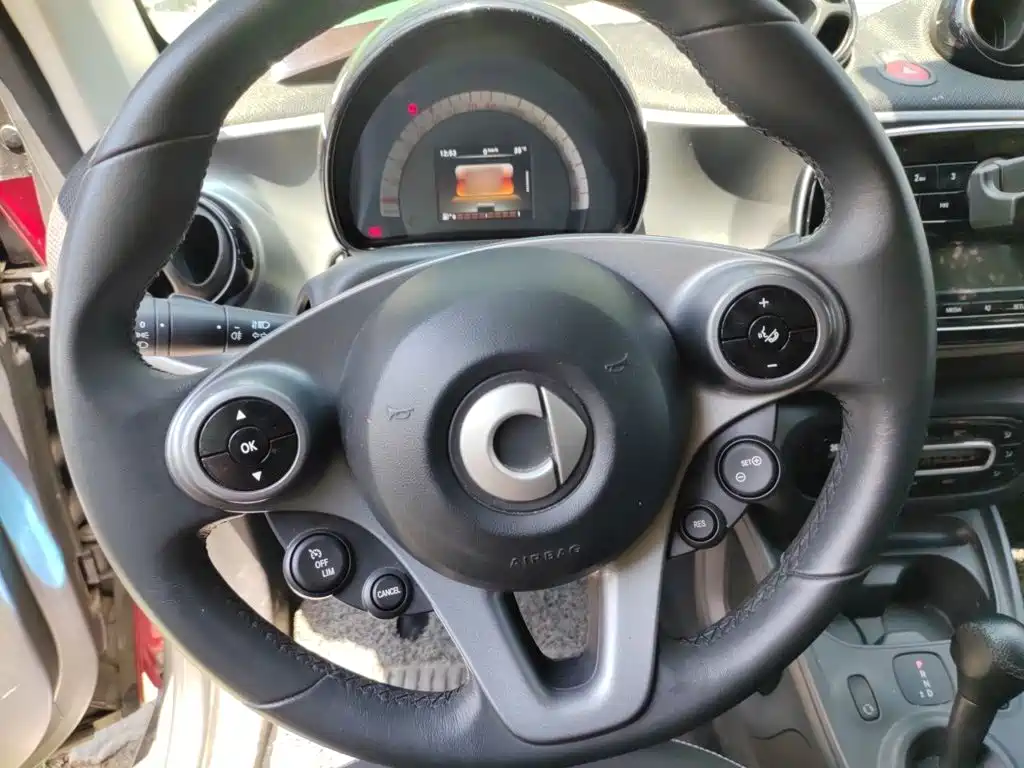 smart fortwo 1.0 L 52 kW Hardtop Passion CN-V