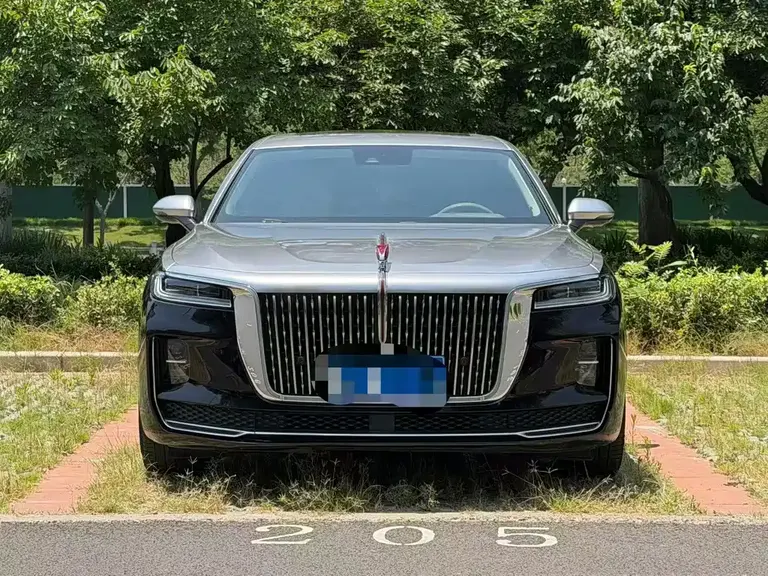 Hongqi H9 Facelift 2.0 T Connected Flagship