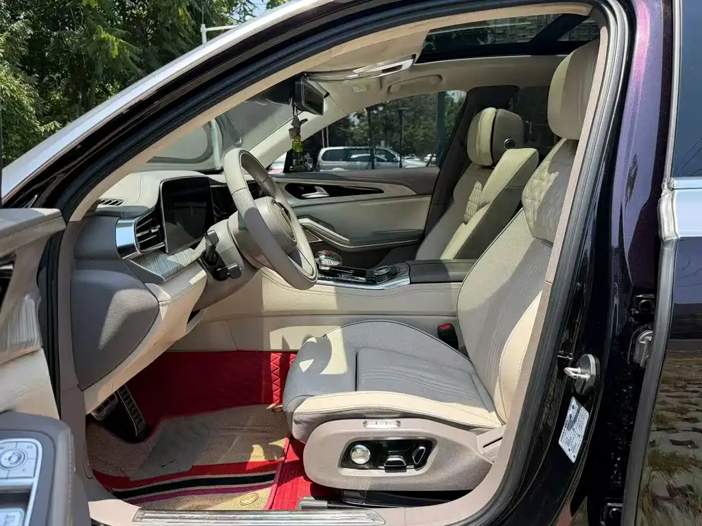 Hongqi H9 Facelift 2.0 T Connected Flagship