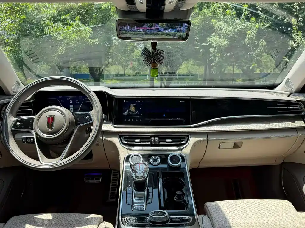 Hongqi H9 Facelift 2.0 T Connected Flagship