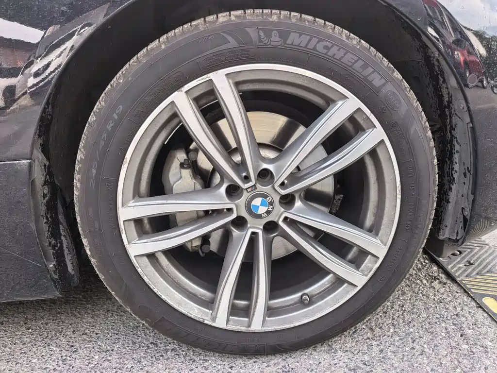 BMW 6 Series GT 630 i M Sport Package