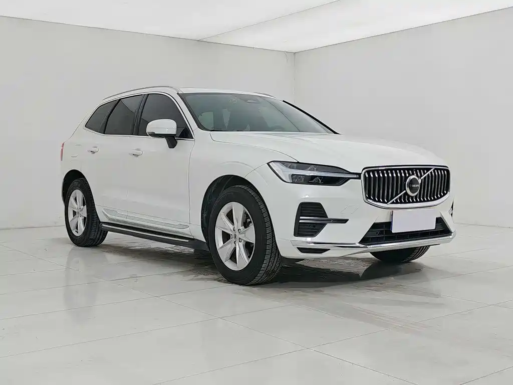 Volvo XC60 B5 4 WD Smart Ease Luxury