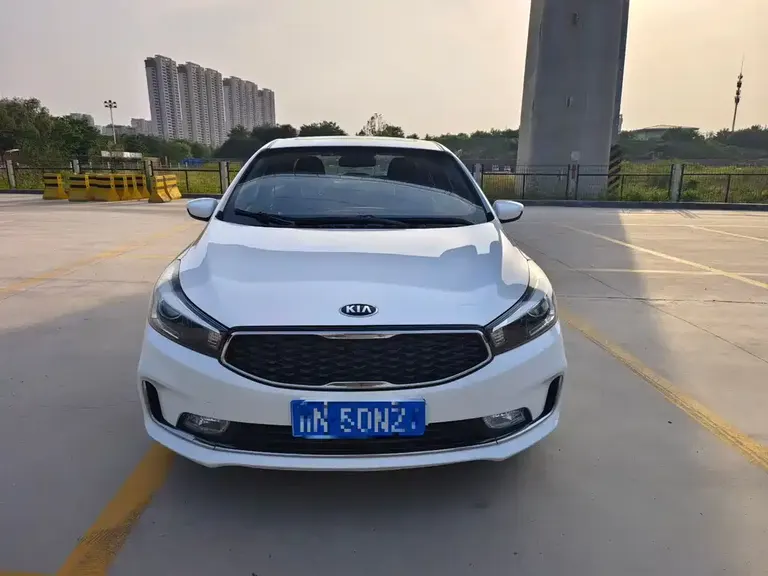 Kia K3 1.6 L Auto GLS