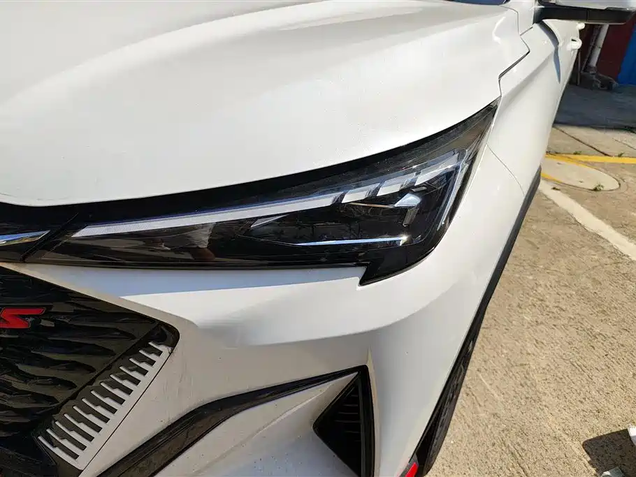 Changan X5 PLUS 1.5 T DCT Pioneer