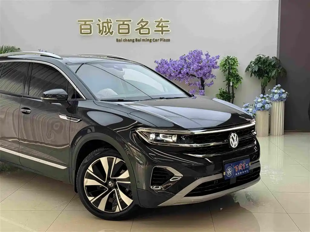 Talagon 380 TSI 4 WD Luxury Premium Realm Pro Public Enjoyment 6-seat