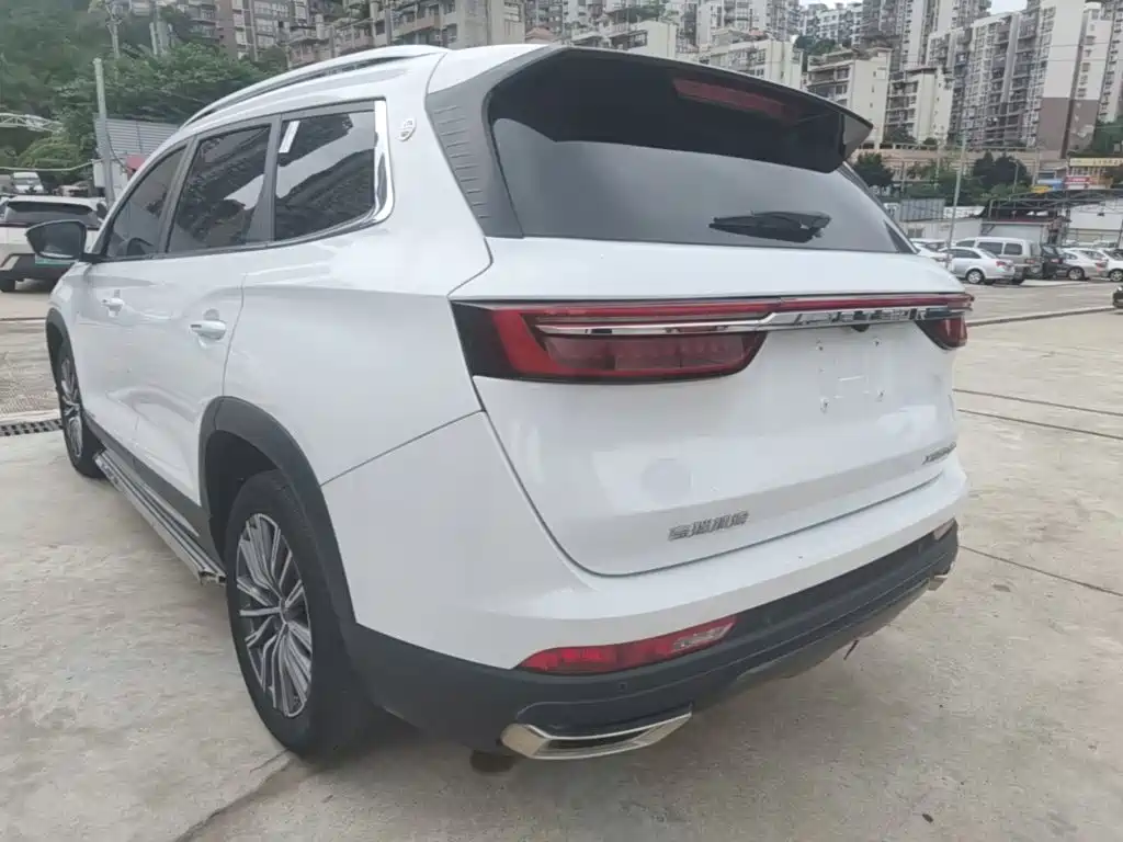 Jetour X90 PLUS 1.6 TD DCT Villa 7-seat