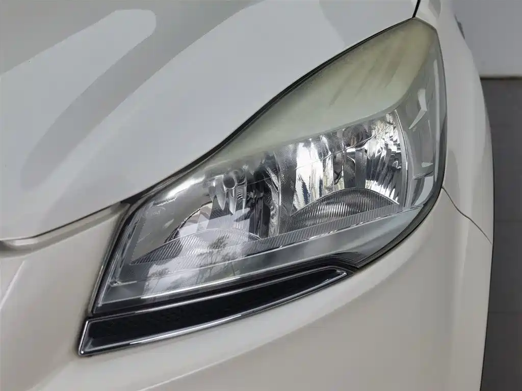 Kuga 1.5 L GTDi 4 WD Elite