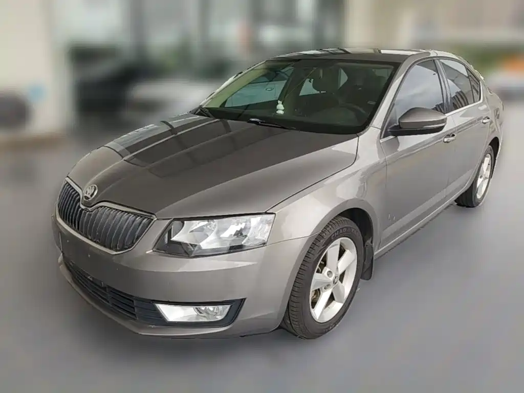 Octavia 1.6 L Auto Yijie