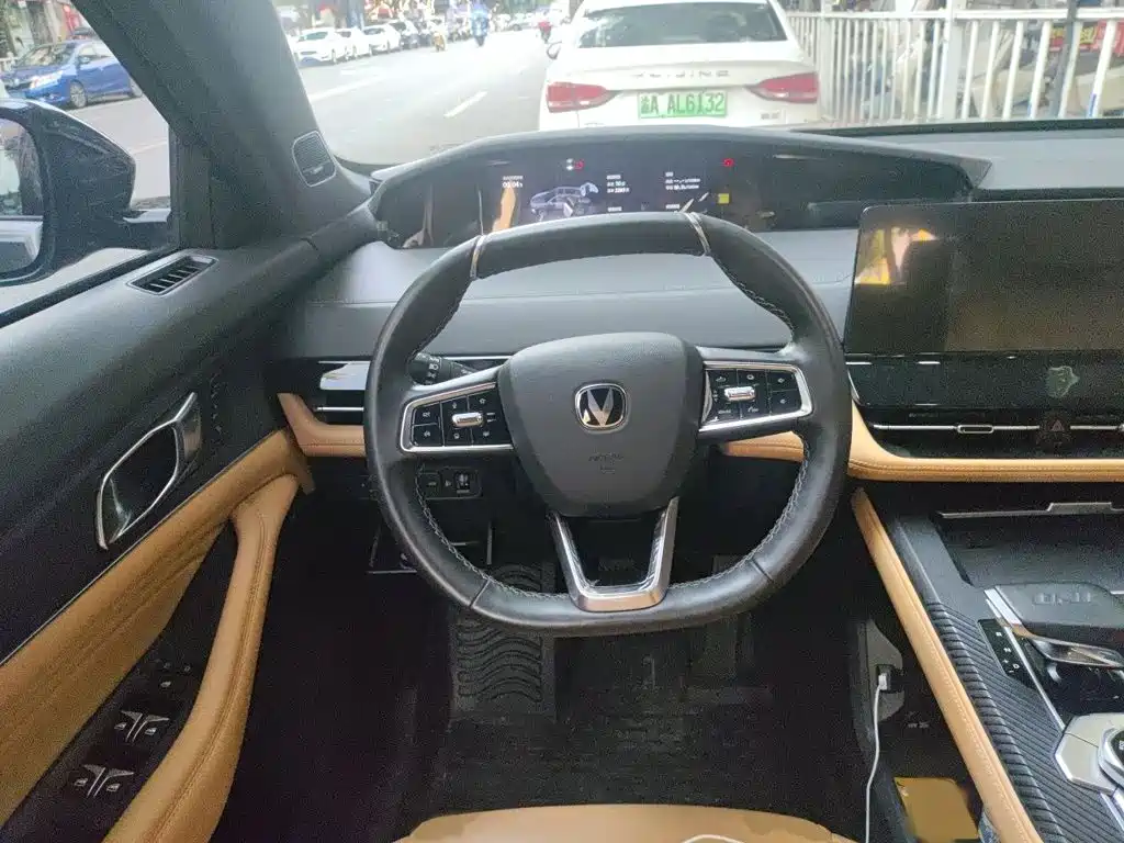 Changan UNI-K 2.0 T 4 WD Joy