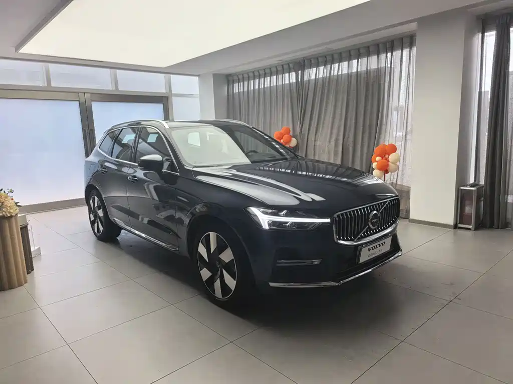 Volvo XC60 PHEV PHEV Hybrid Long Range 4 WD Smart Grace Luxury