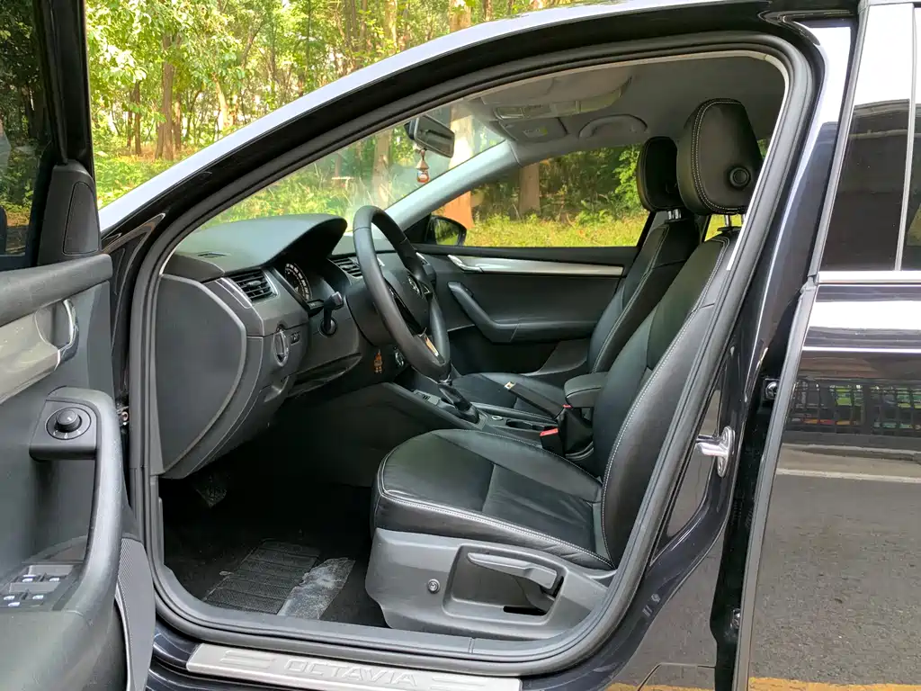Octavia TSI230 DSG Comfort