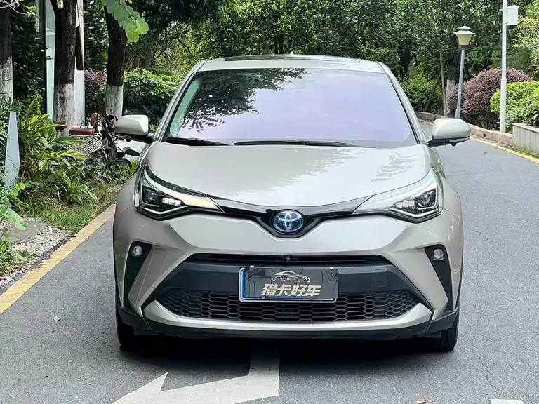 Toyota C-HR 丰田C-HR 2021款 双擎 2.0 L E-CVT尊贵版