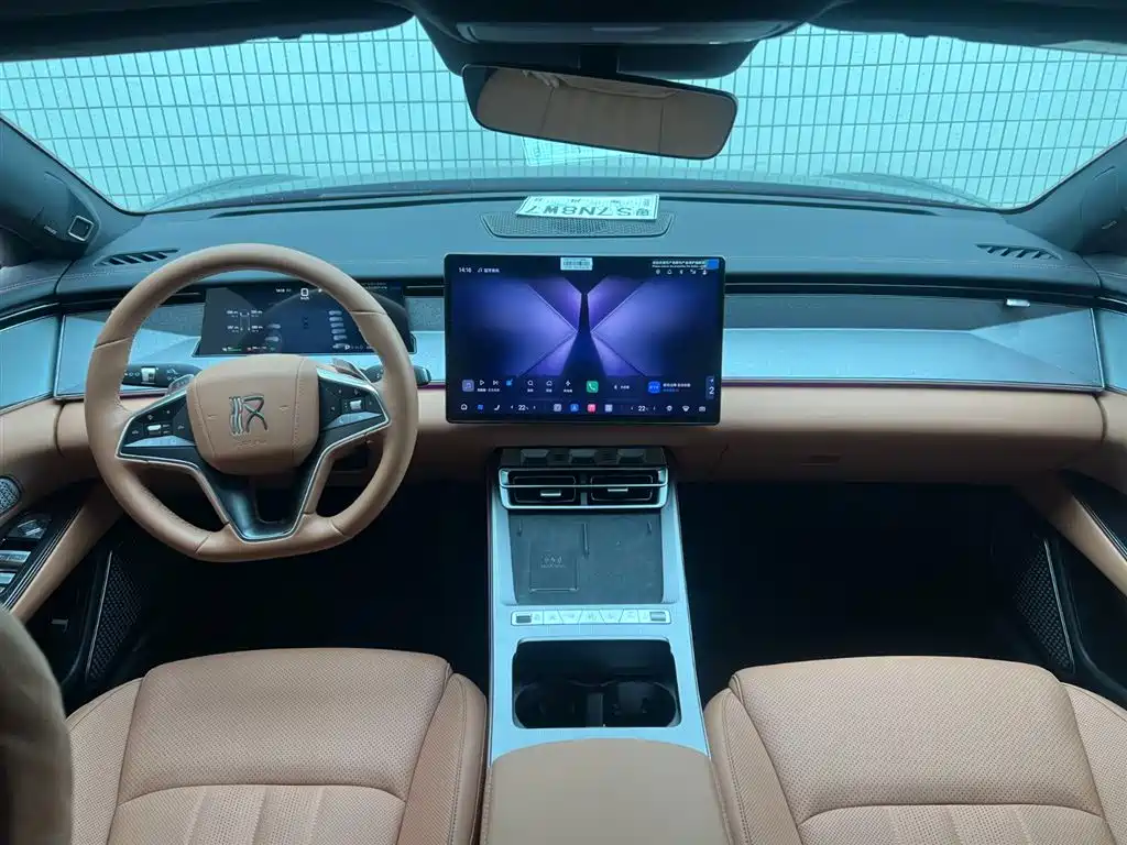 Han L 汉L 2025款 DM-i 200 KM激光雷达尊享型