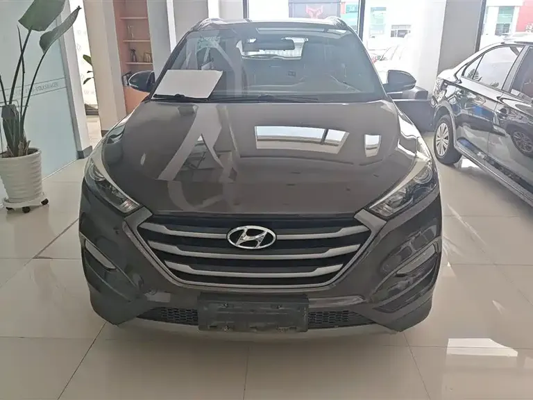 Hyundai Tucson 1.6 T DCT 2 WD 15 Anniversary Special Edition