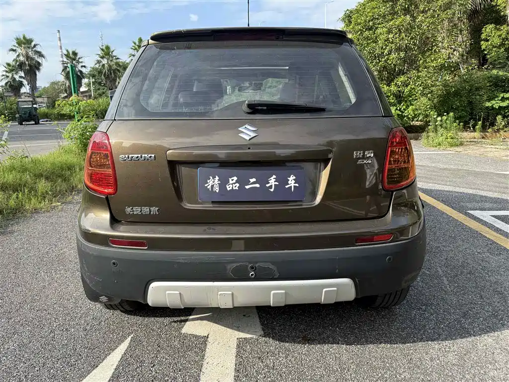 SX4 Hatchback 1.6 L Auto Sport