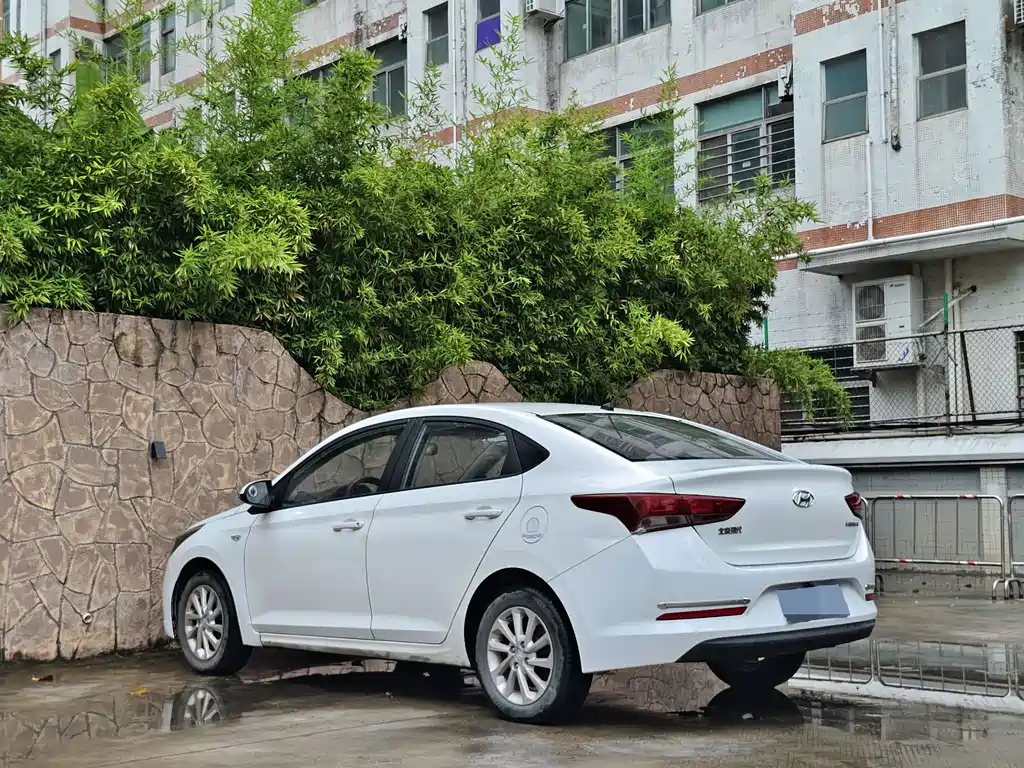 Verna 1.4 L Manual Cool GLS