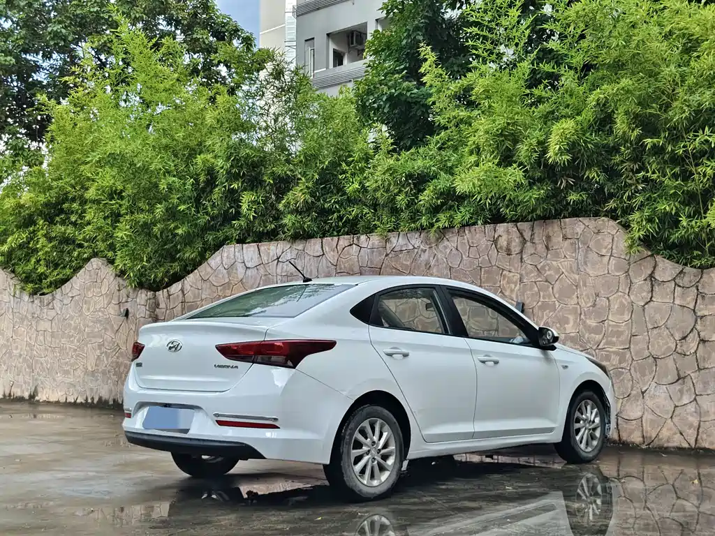 Verna 1.4 L Manual Cool GLS