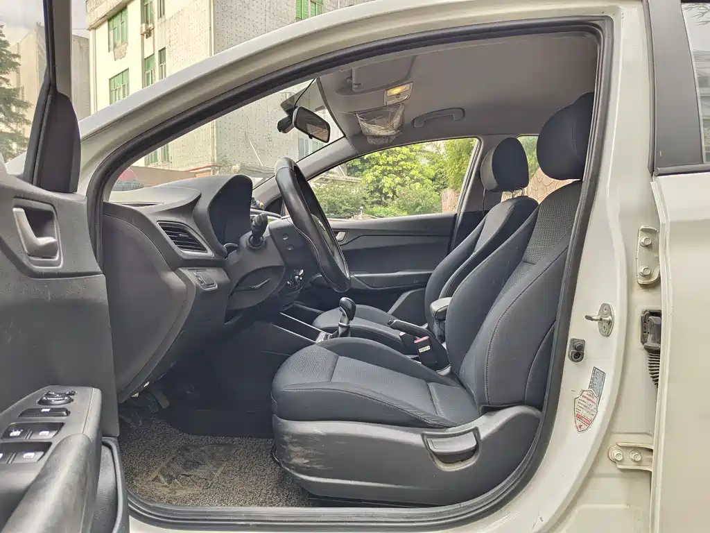 Verna 1.4 L Manual Cool GLS