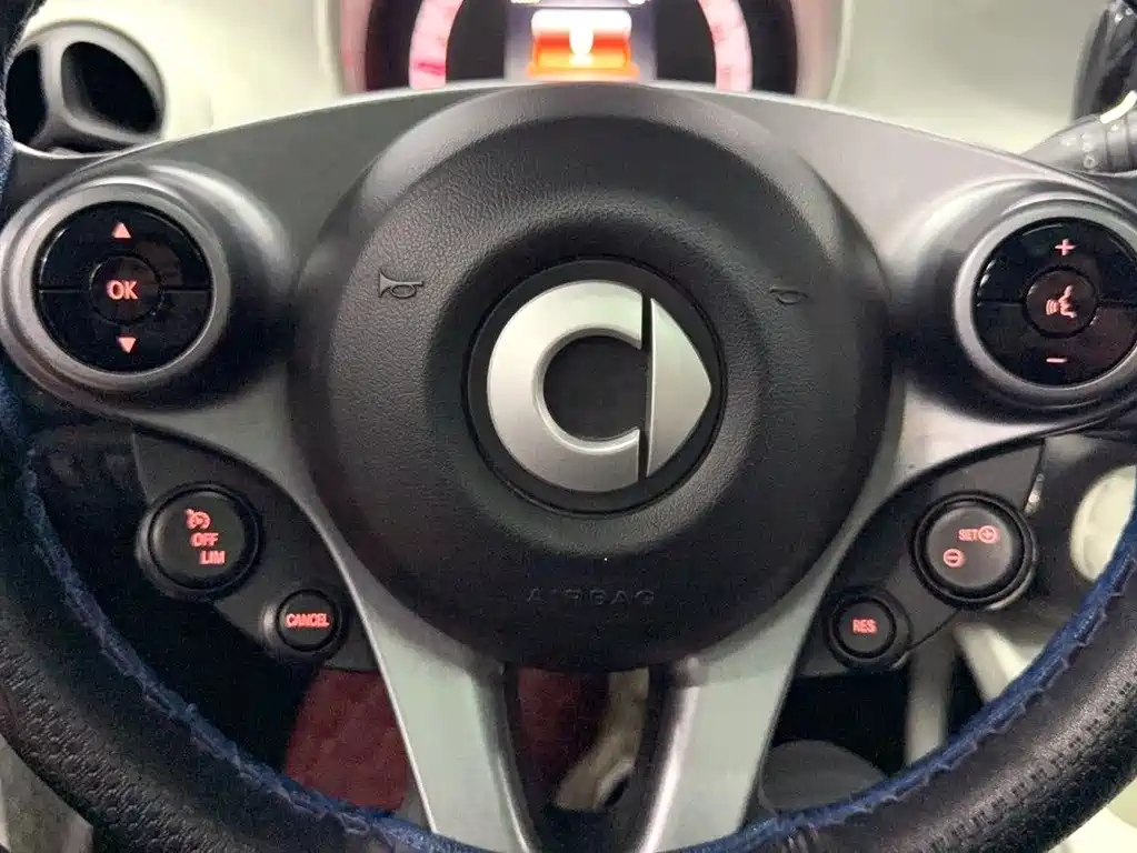 smart forfour 1.0 L 52 kW Passion