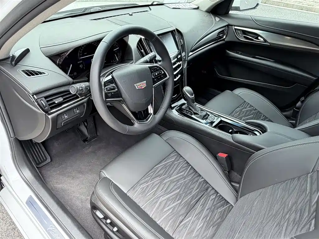 Cadillac ATS-L 28 T Tech