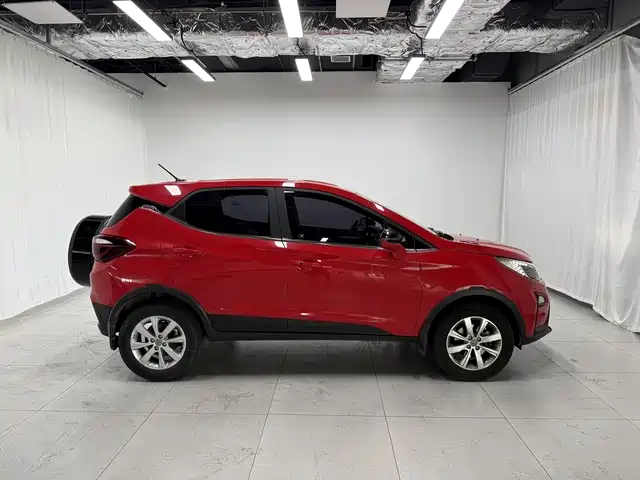 Yuan 1.5 L Auto Cool Dazzle Fashion