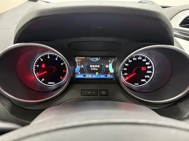Yuan 1.5 L Auto Cool Dazzle Fashion