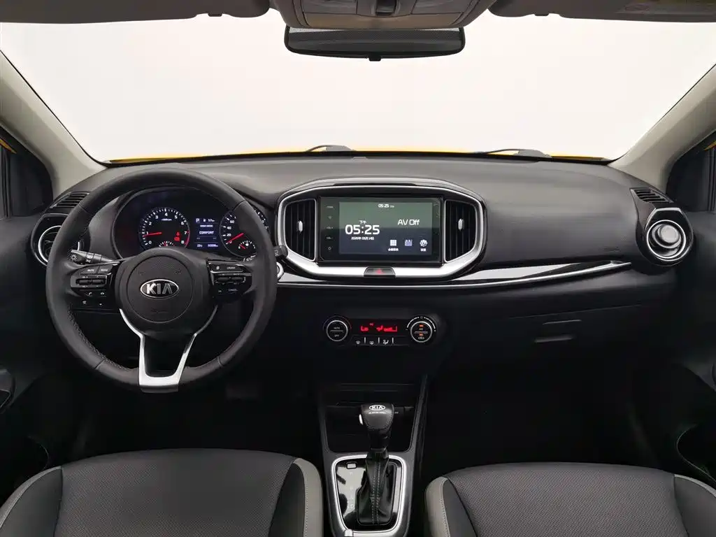 Stonic 1.4 L CVT Fun Enjoyment Sunroof