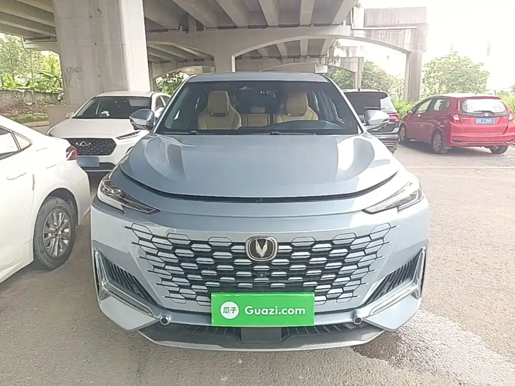 Changan UNI-K 2.0 T Distinguished